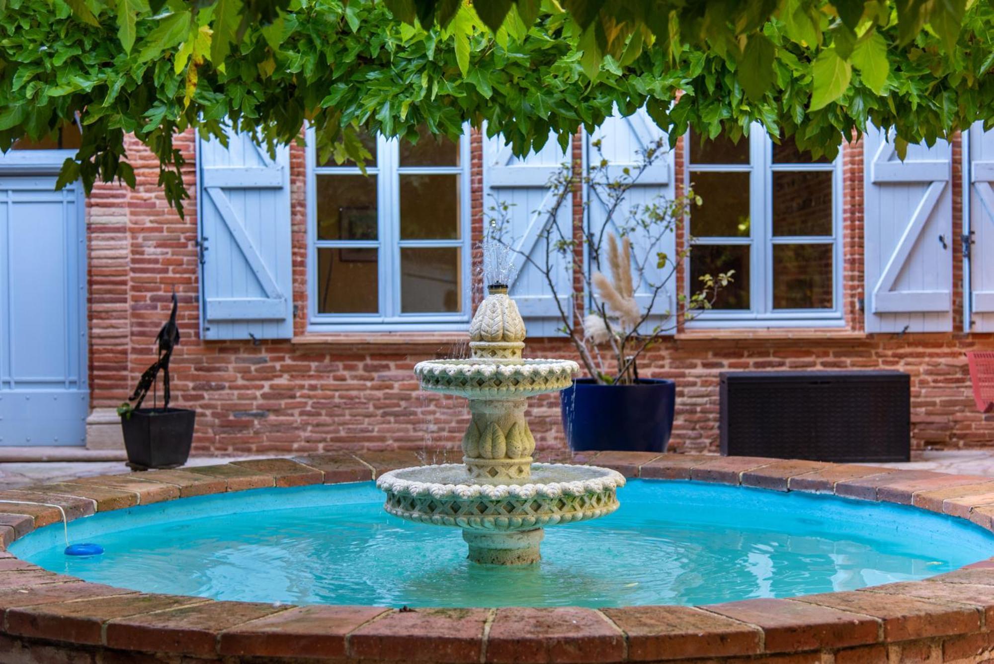 Guest house Le Prieure - Romantiques Privatif, Piscine, Jardin, Massages Proche De Toulouse