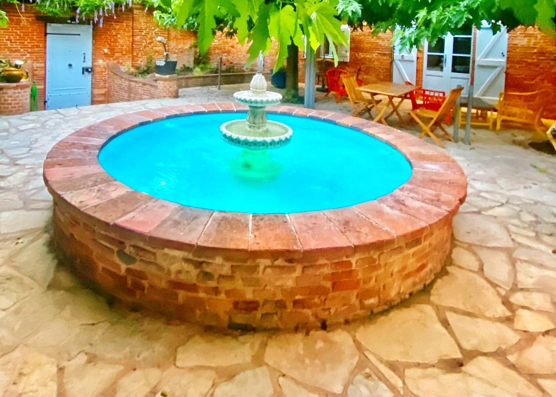 Le Prieure - Romantiques Privatif, Piscine, Jardin, Massages Proche De Toulouse * Verfeil (Haute-Garonne)